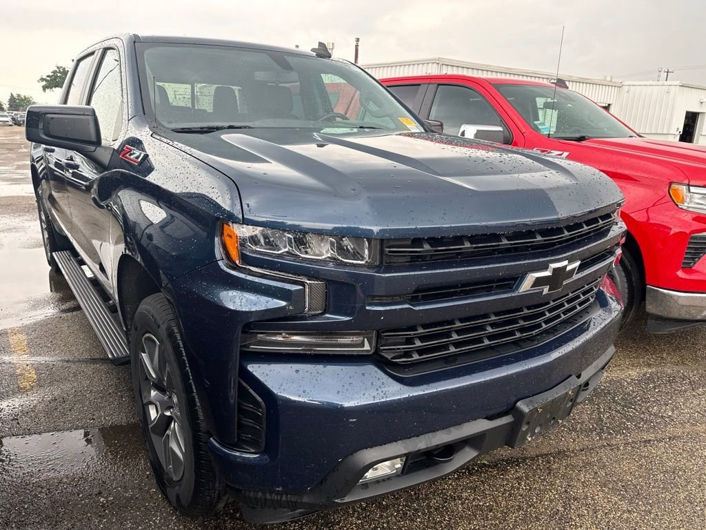 Used 2020 Chevrolet Silverado 1500 RST AWD/4WD image 3