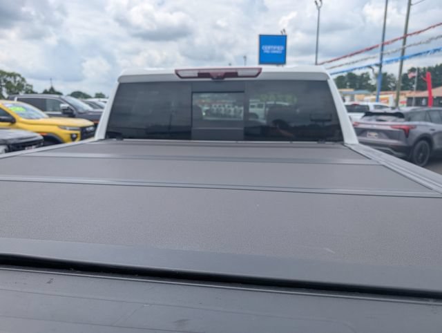 Used 2024 GMC Sierra 1500 AT4 w/ Technology Package AWD/4WD image 10