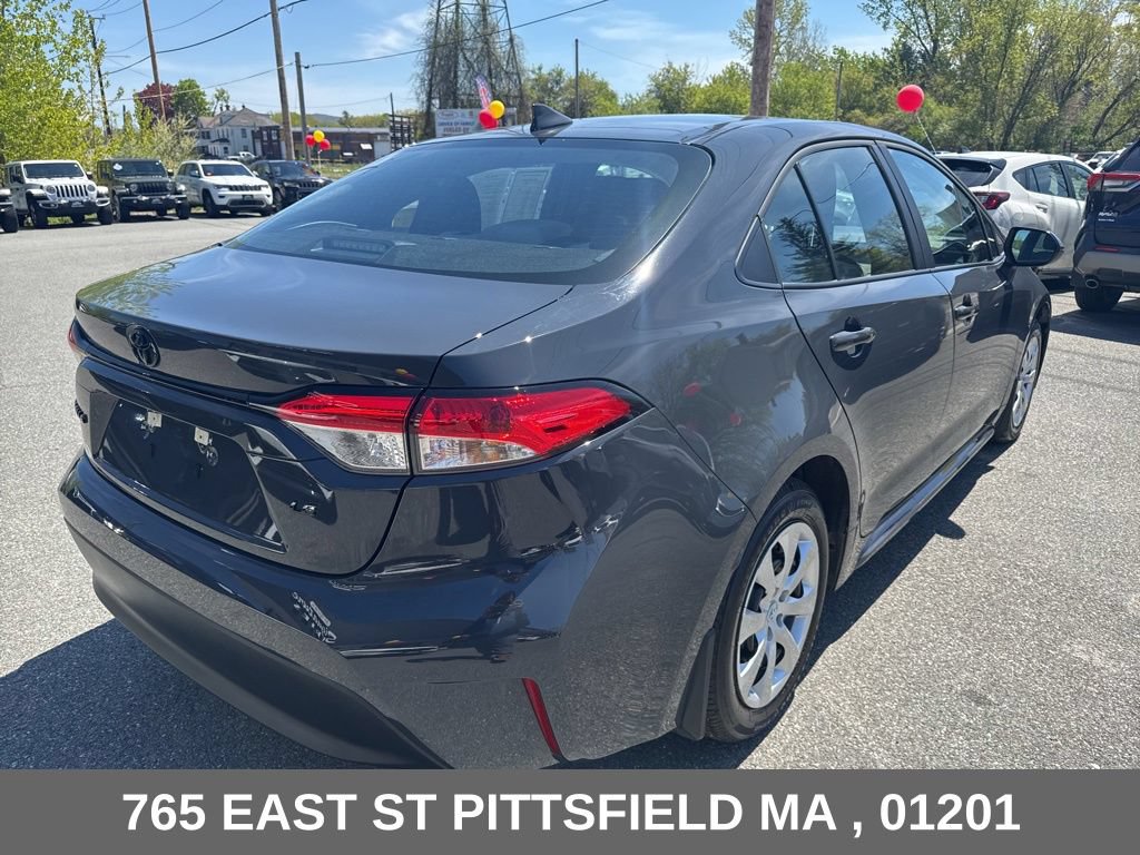Used 2026 Toyota Corolla LE FWD image 9