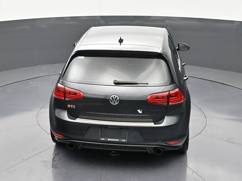 Used 2017 Volkswagen GTI Sport image 15