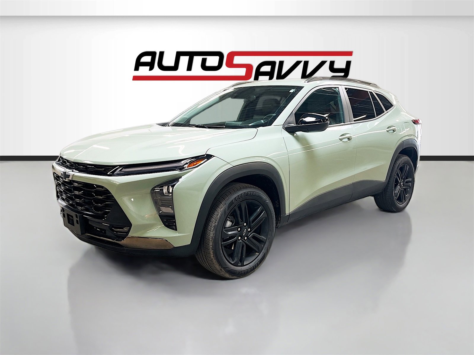 Used 2025 Chevrolet Trax ACTIV w/ Driver Confidence Package image 3