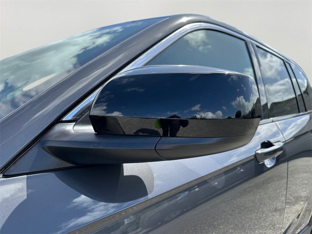 New 2025 Jeep Grand Cherokee Laredo w/ Trailer Tow Package image 11