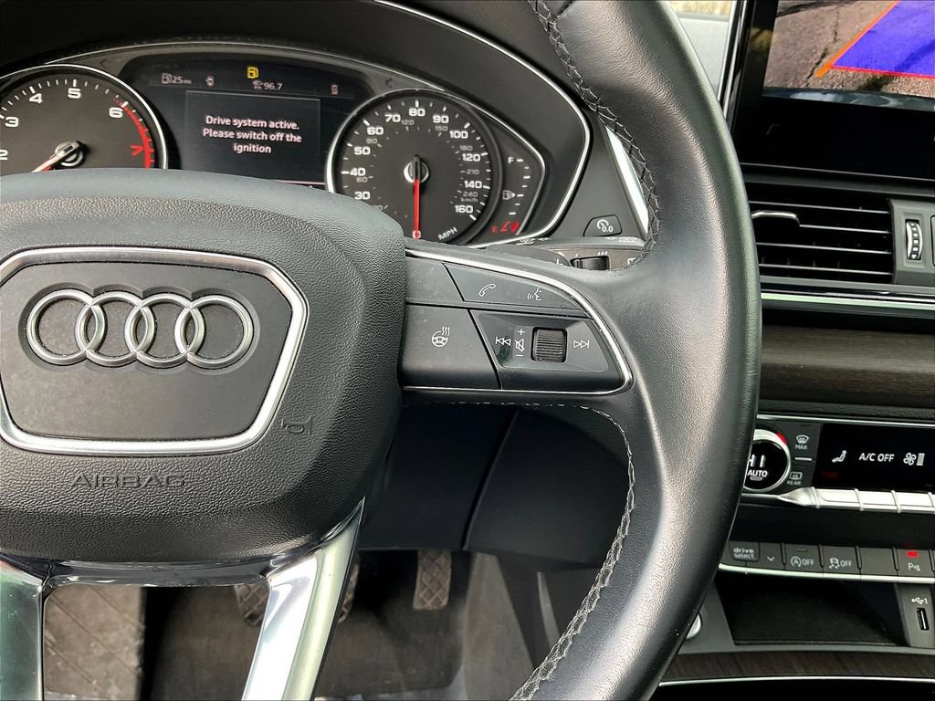 Used 2022 Audi Q5 2.0T Premium AWD/4WD image 12