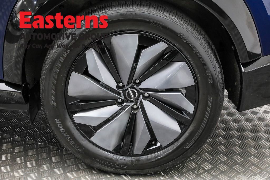 Used 2024 Nissan Ariya FWD image 35