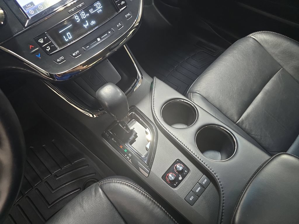 Used 2018 Toyota Avalon Touring w/ Carpet Mat Package FWD image 25