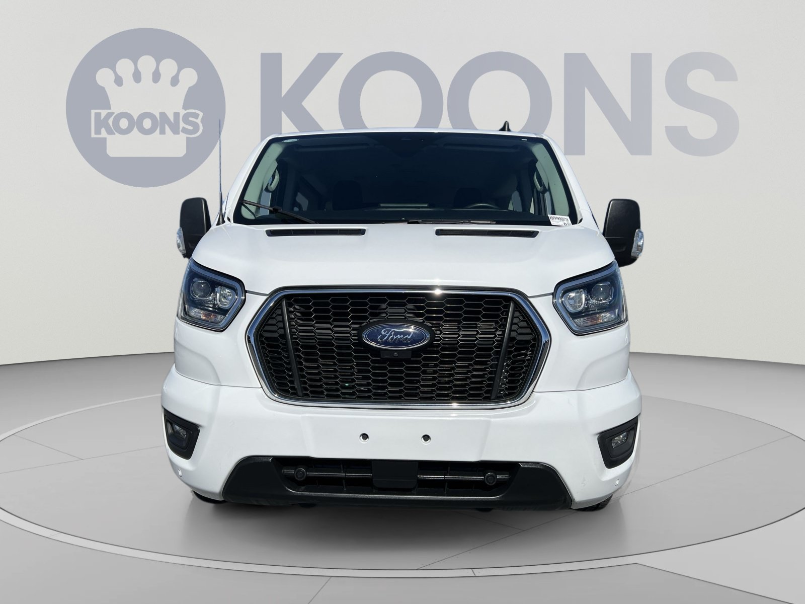 Used 2023 Ford Transit 350 XLT RWD image 11