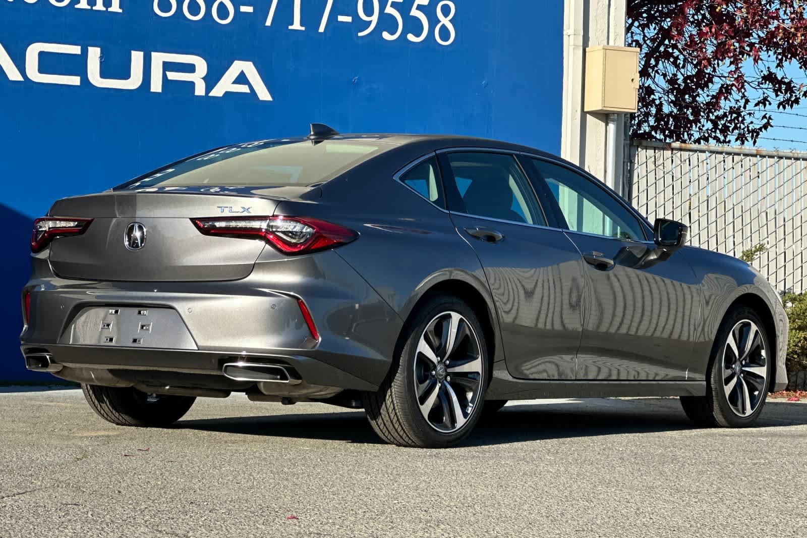 New 2025 Acura TLX w/ Technology Package image 4