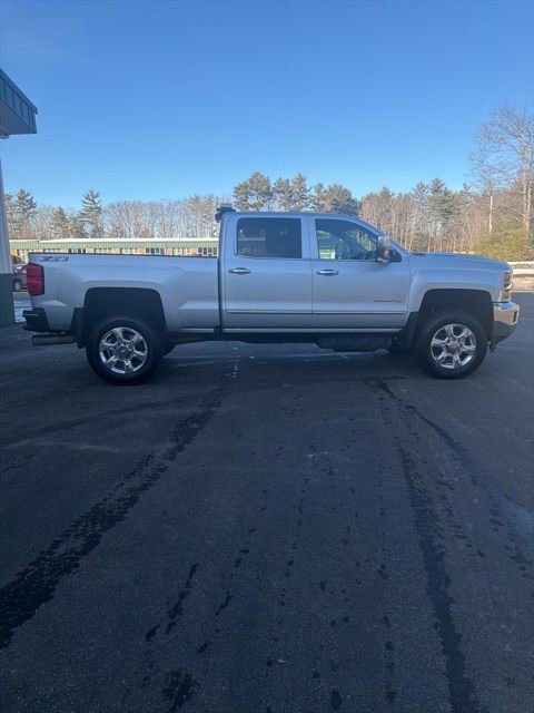 Certified 2019 Chevrolet Silverado 2500 LTZ w/ Duramax Plus Package image 6