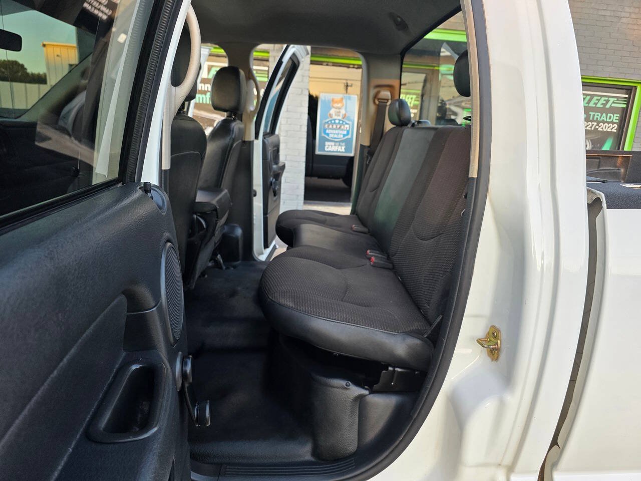Used 2005 Dodge Ram 3500 Truck ST RWD image 18