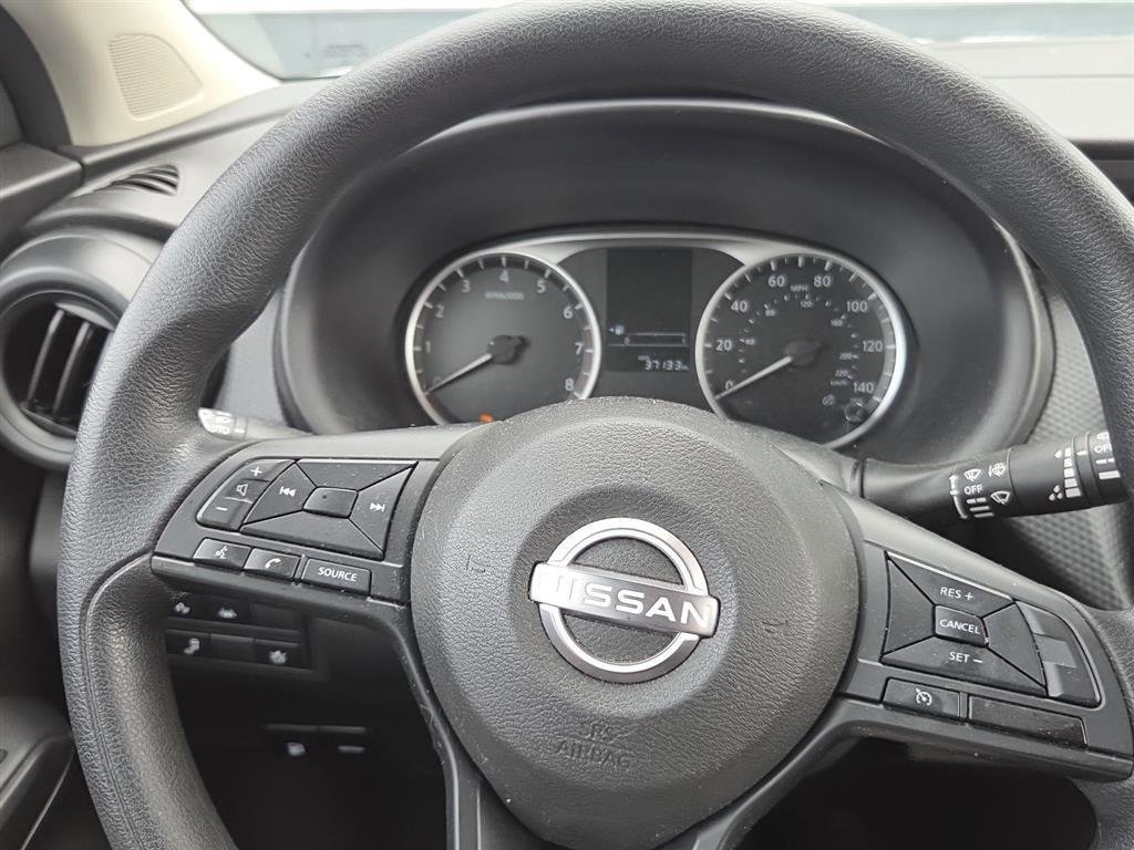 Certified 2023 Nissan Kicks S FWD image 10