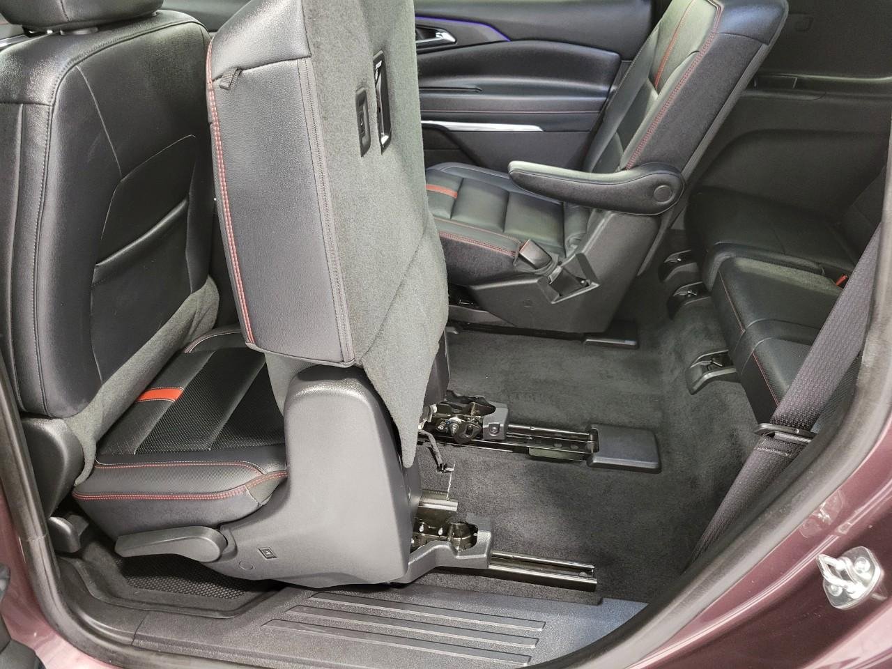 Certified 2024 Chevrolet Traverse RS AWD/4WD image 24