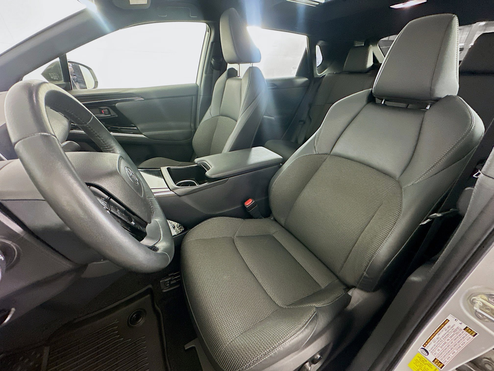 Used 2024 Toyota bZ4X XLE w/ Weather Package image 13