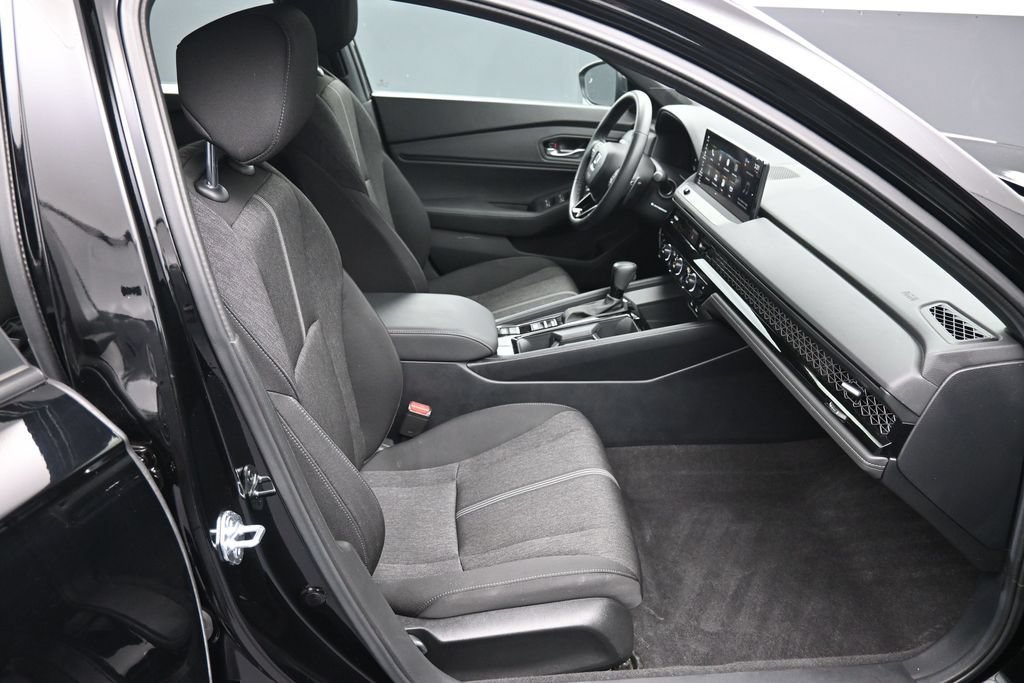 Used 2025 Honda Accord Sport image 24