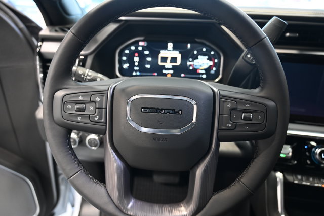 New 2026 GMC Sierra 3500 Denali Ultimate AWD/4WD image 31