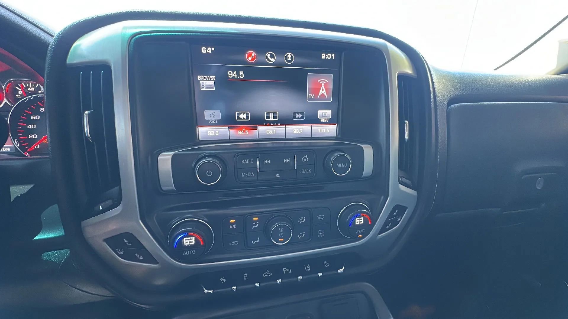 Used 2015 GMC Sierra 2500 SLT AWD/4WD image 12