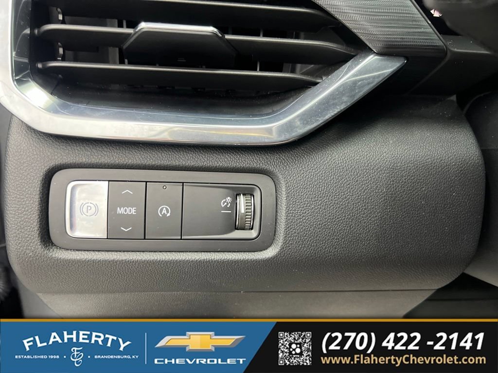 Used 2026 GMC Acadia Elevation w/ Elevation Premium Package FWD image 25