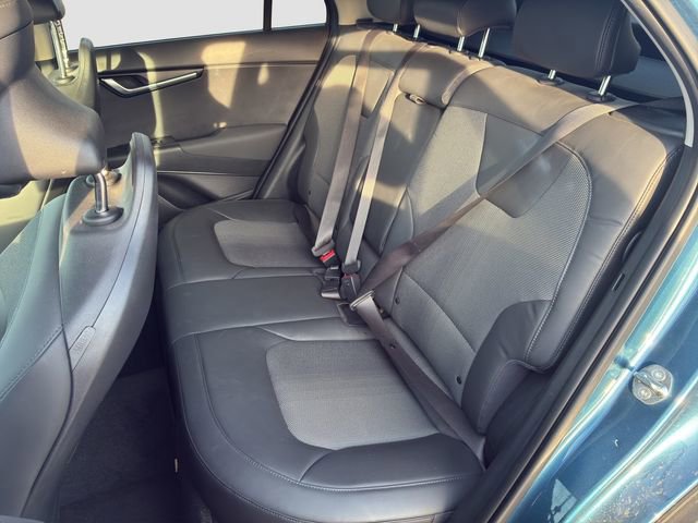 Used 2024 Kia Niro EX image 14