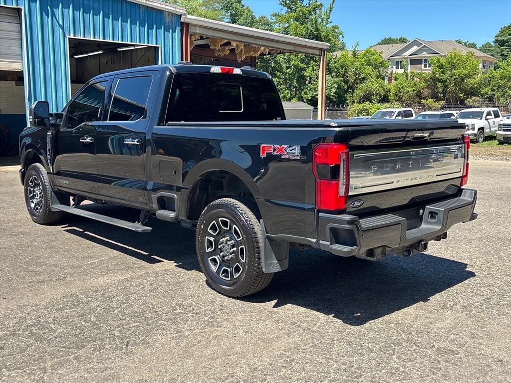 Used 2023 Ford F250 Platinum w/ FX4 Off-Road Package AWD/4WD image 5