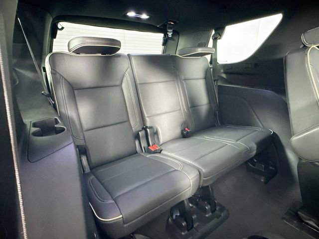 Used 2023 Chevrolet Tahoe Premier AWD/4WD image 29