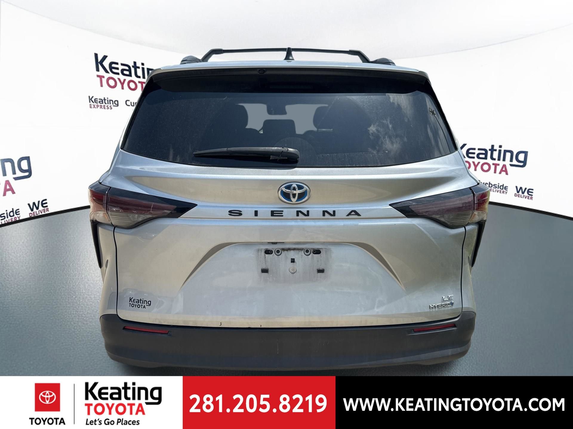 Certified 2023 Toyota Sienna LE FWD image 6