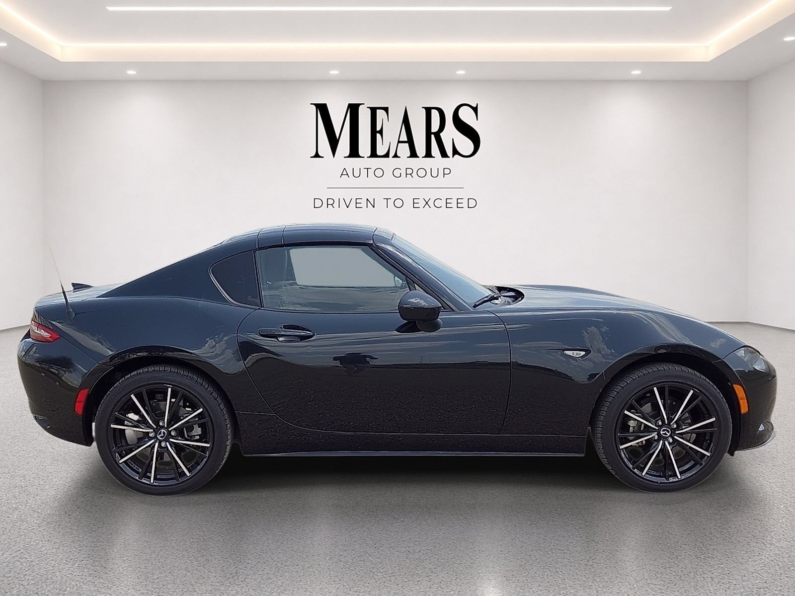 Used 2025 MAZDA MX-5 Miata RF Grand Touring RWD image 7