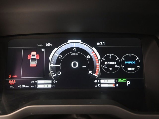 Used 2025 Toyota Tundra Limited image 8