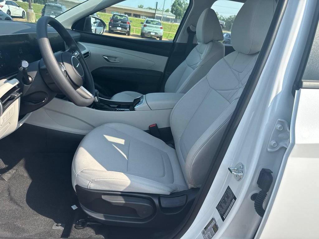 Used 2023 Hyundai Tucson SEL w/ Convenience Package FWD image 16