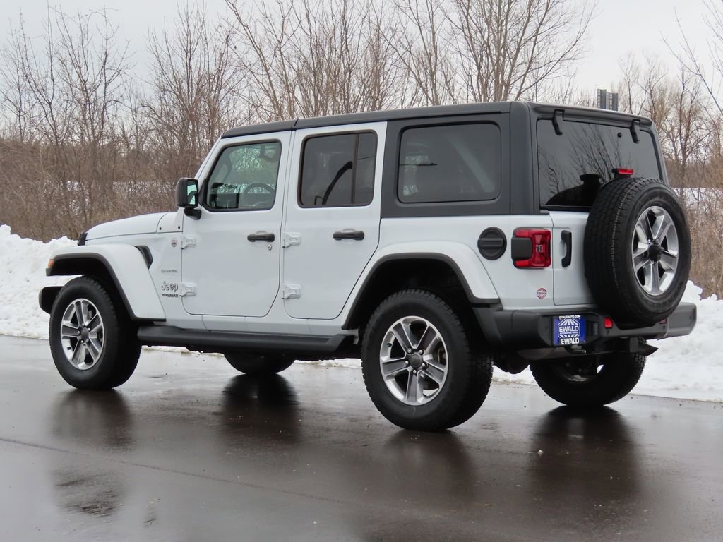 Used 2021 Jeep Wrangler Unlimited Sahara w/ Dual Top Group AWD/4WD image 22