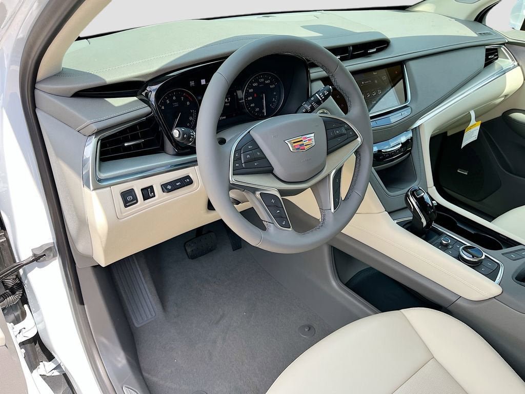 New 2026 Cadillac XT5 Premium Luxury w/ Driver Assist Package AWD/4WD image 16