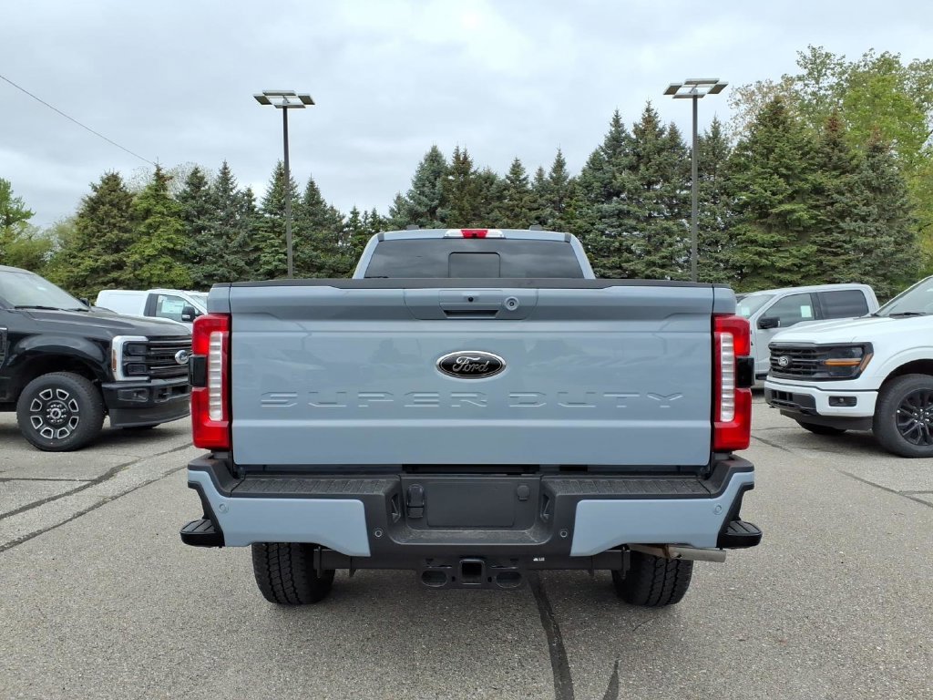New 2026 Ford F350 Lariat w/ Black Appearance Package AWD/4WD image 6