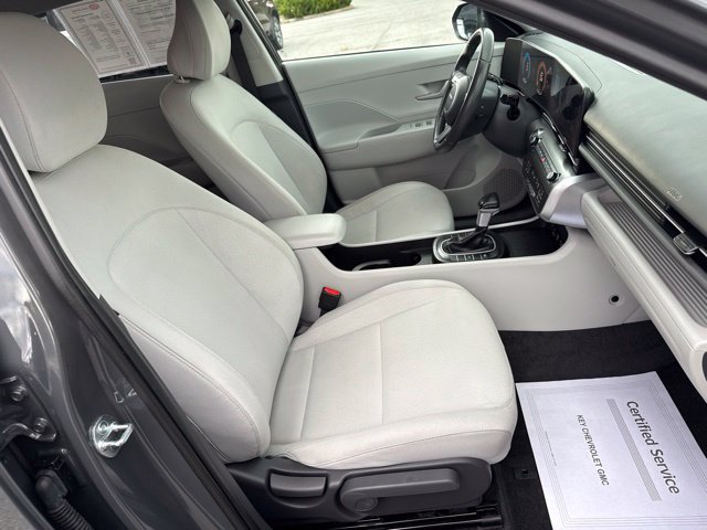 Used 2025 Hyundai Kona SEL AWD/4WD image 26
