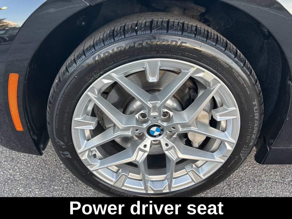 Used 2025 BMW 330i xDrive Sedan AWD/4WD image 19