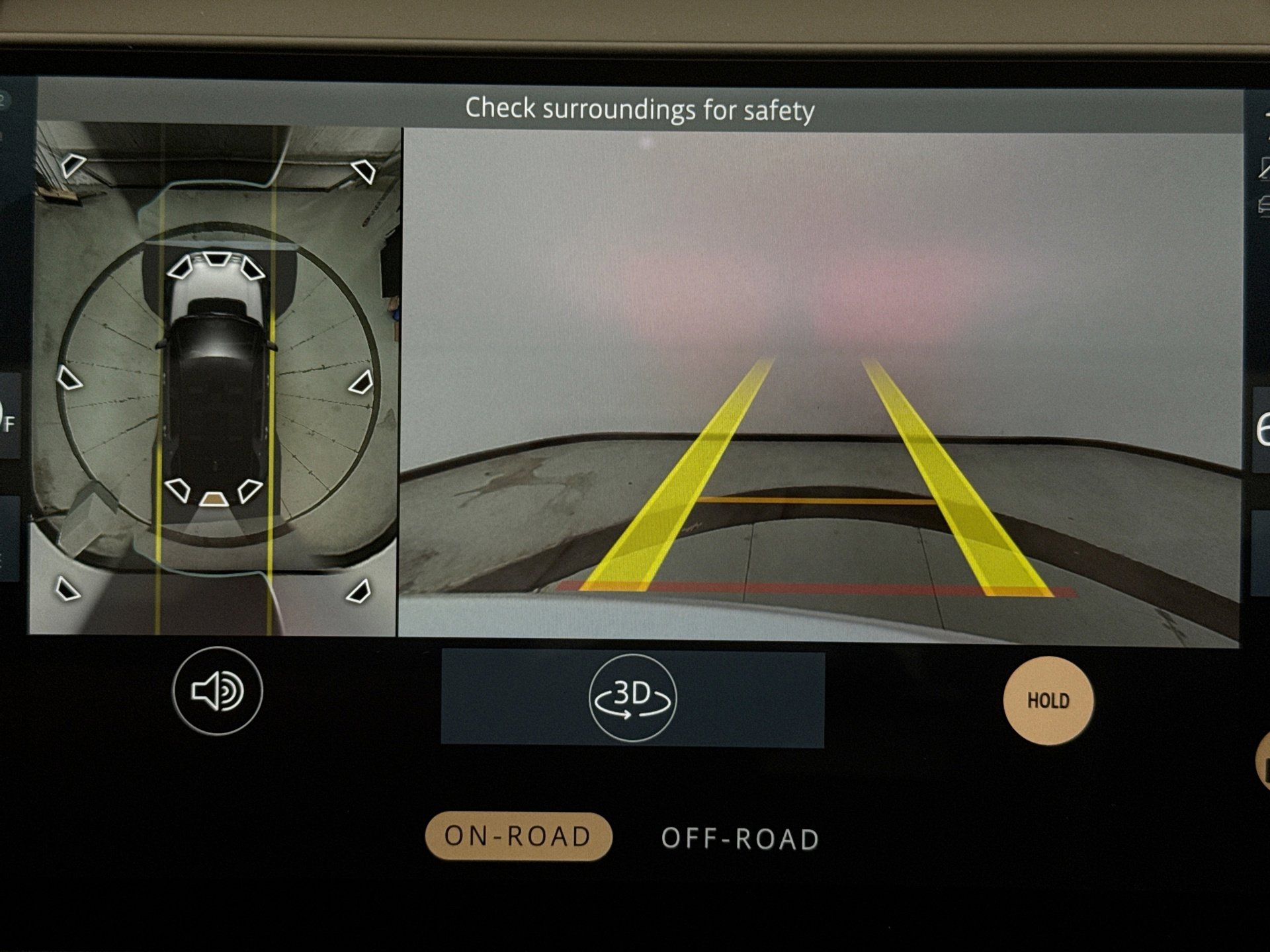 Used 2025 Land Rover Discovery Sport S image 15