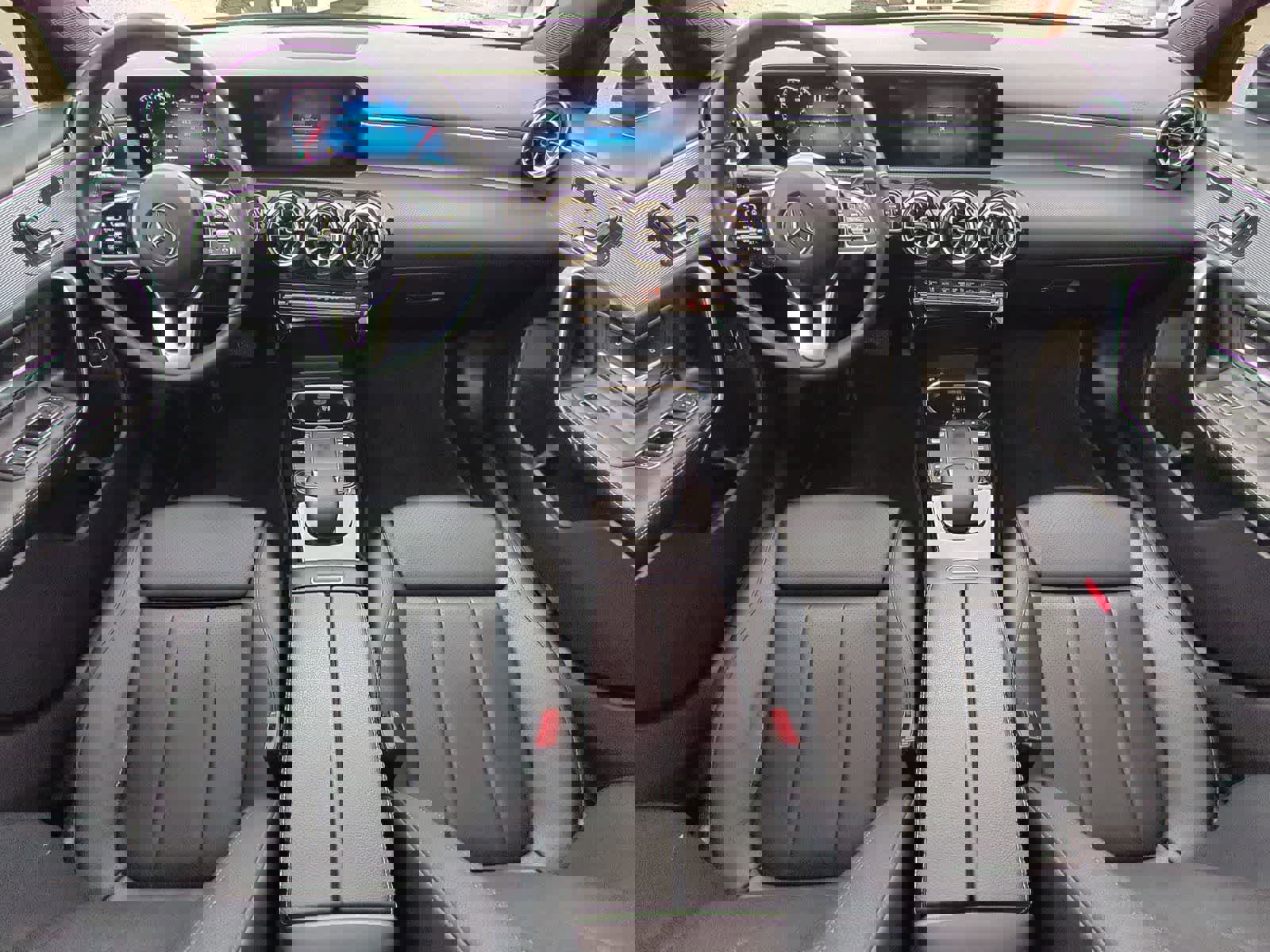 Used 2022 Mercedes-Benz A 220 4MATIC image 15