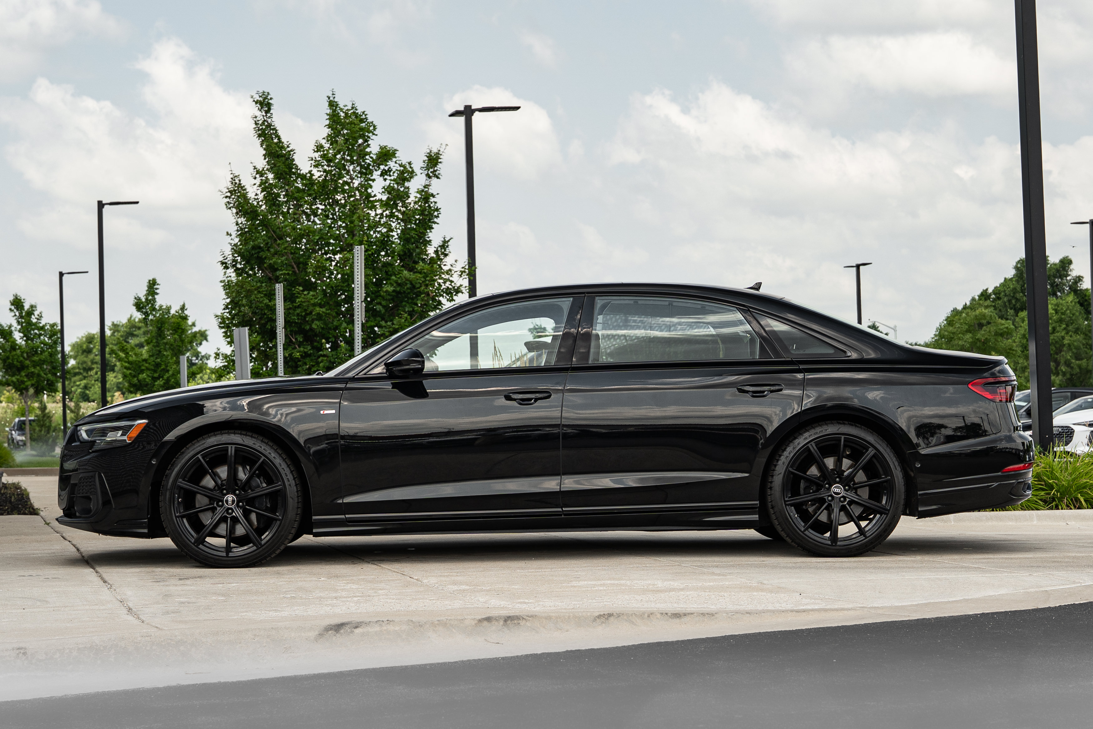 Certified 2022 Audi A8 L 3.0T AWD/4WD image 6