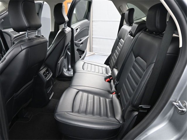 Used 2024 Ford Edge SEL image 14
