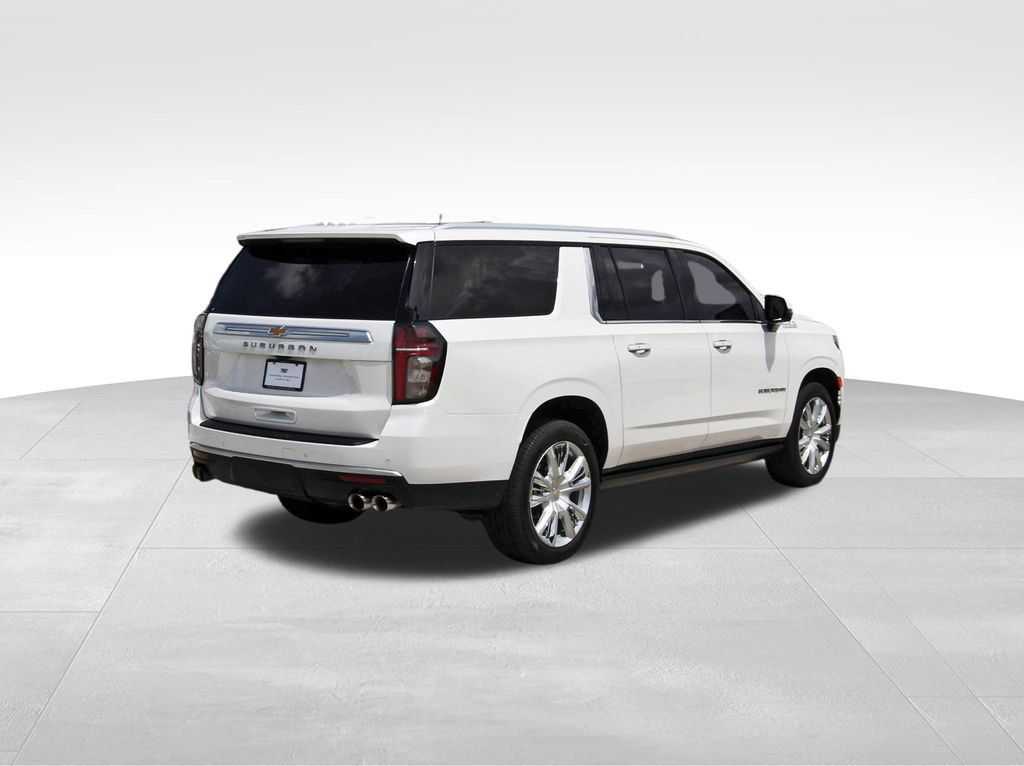 Used 2021 Chevrolet Suburban High Country w/ Premium Package AWD/4WD image 4
