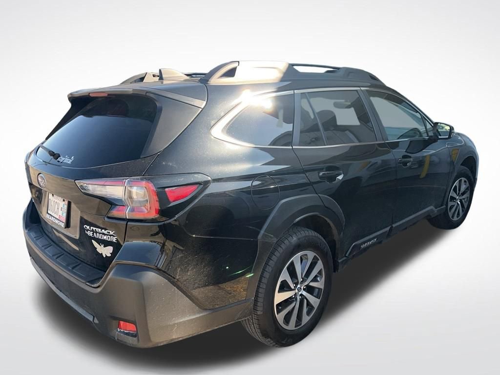 Used 2025 Subaru Outback Premium w/ Popular Package #1A AWD/4WD image 2