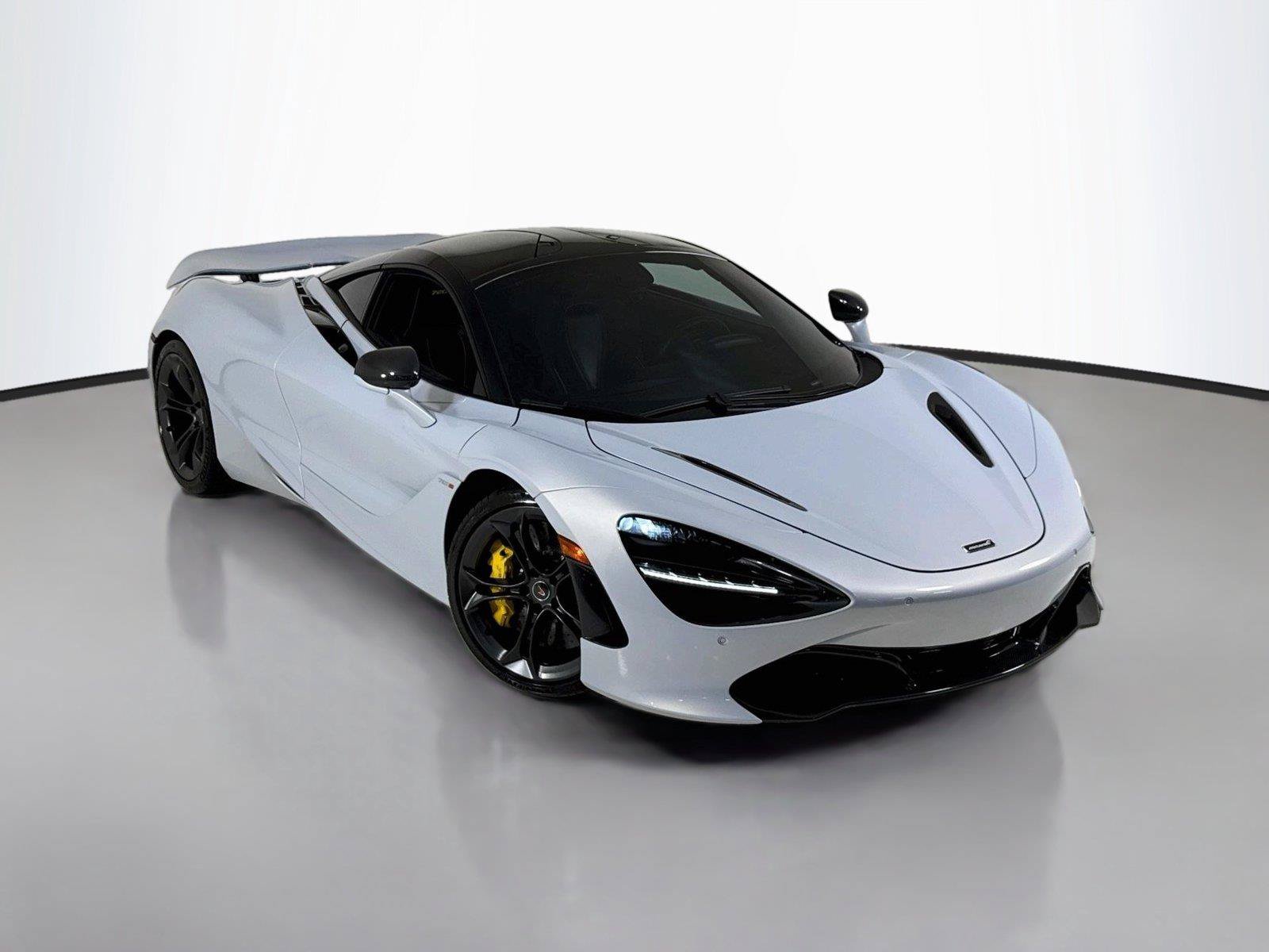 Used 2018 McLaren 720S Performance RWD image 38
