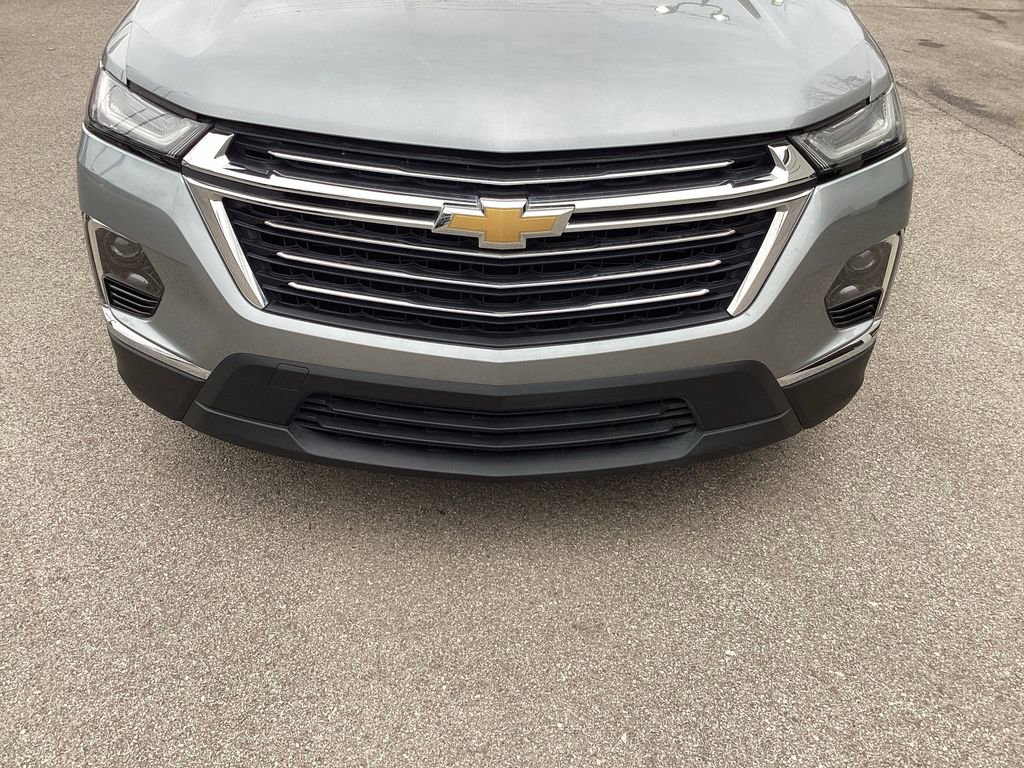 Used 2023 Chevrolet Traverse LT image 20