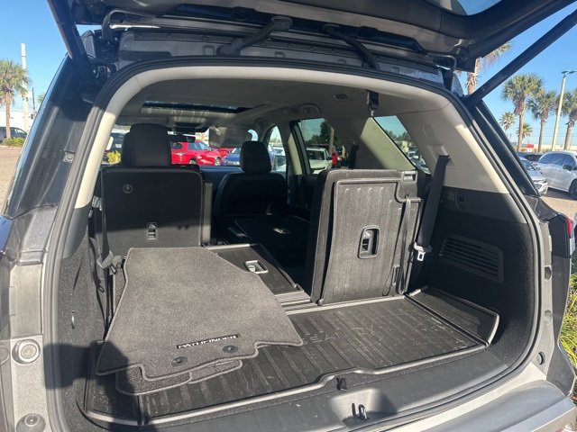 Used 2023 Nissan Pathfinder SL w/ SL Premium Package image 47