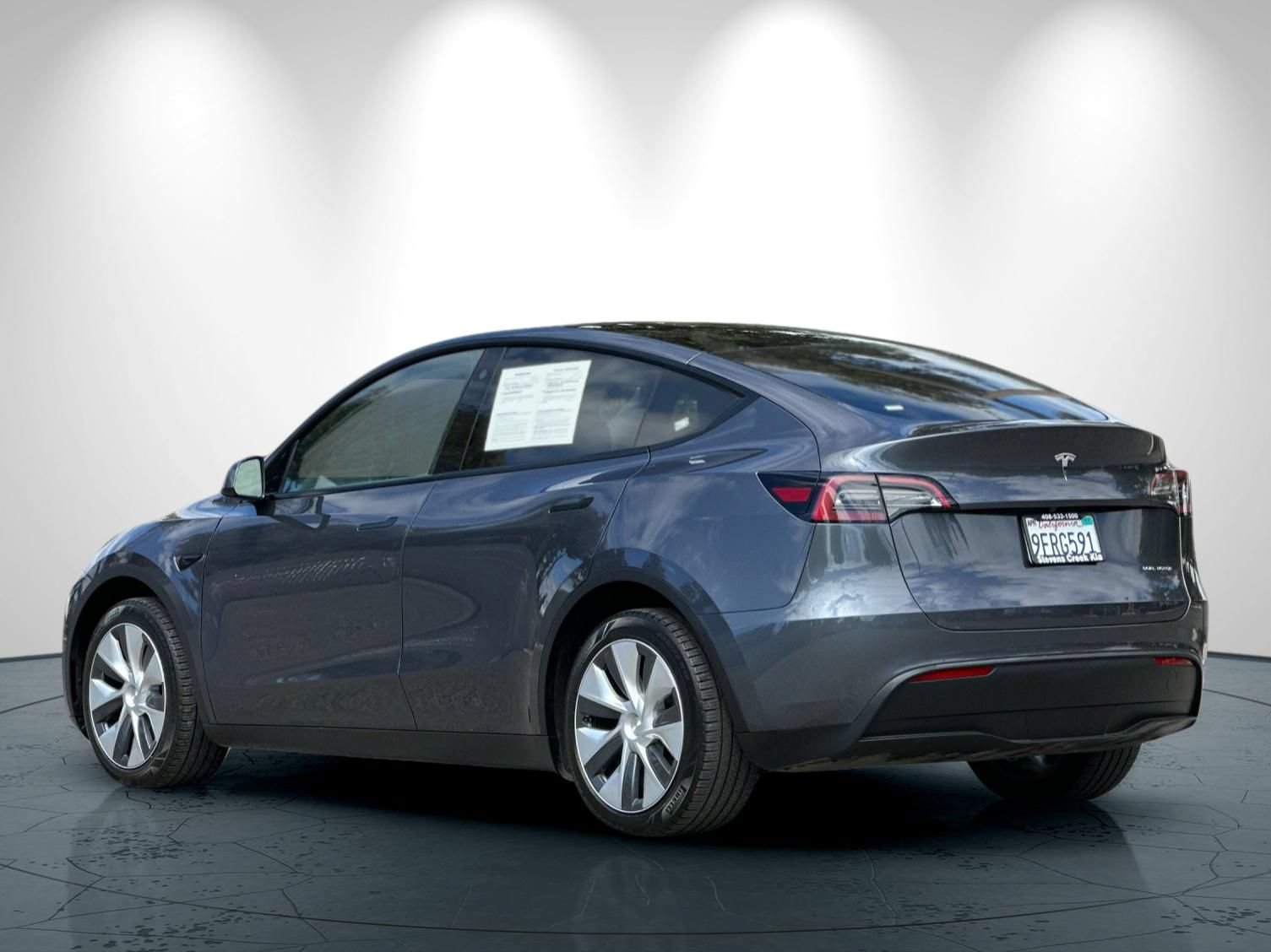 Used 2023 Tesla Model Y Long Range AWD/4WD image 6