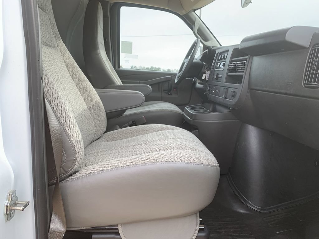 New 2025 Chevrolet Express 2500 w/ Driver Convenience Package RWD image 26