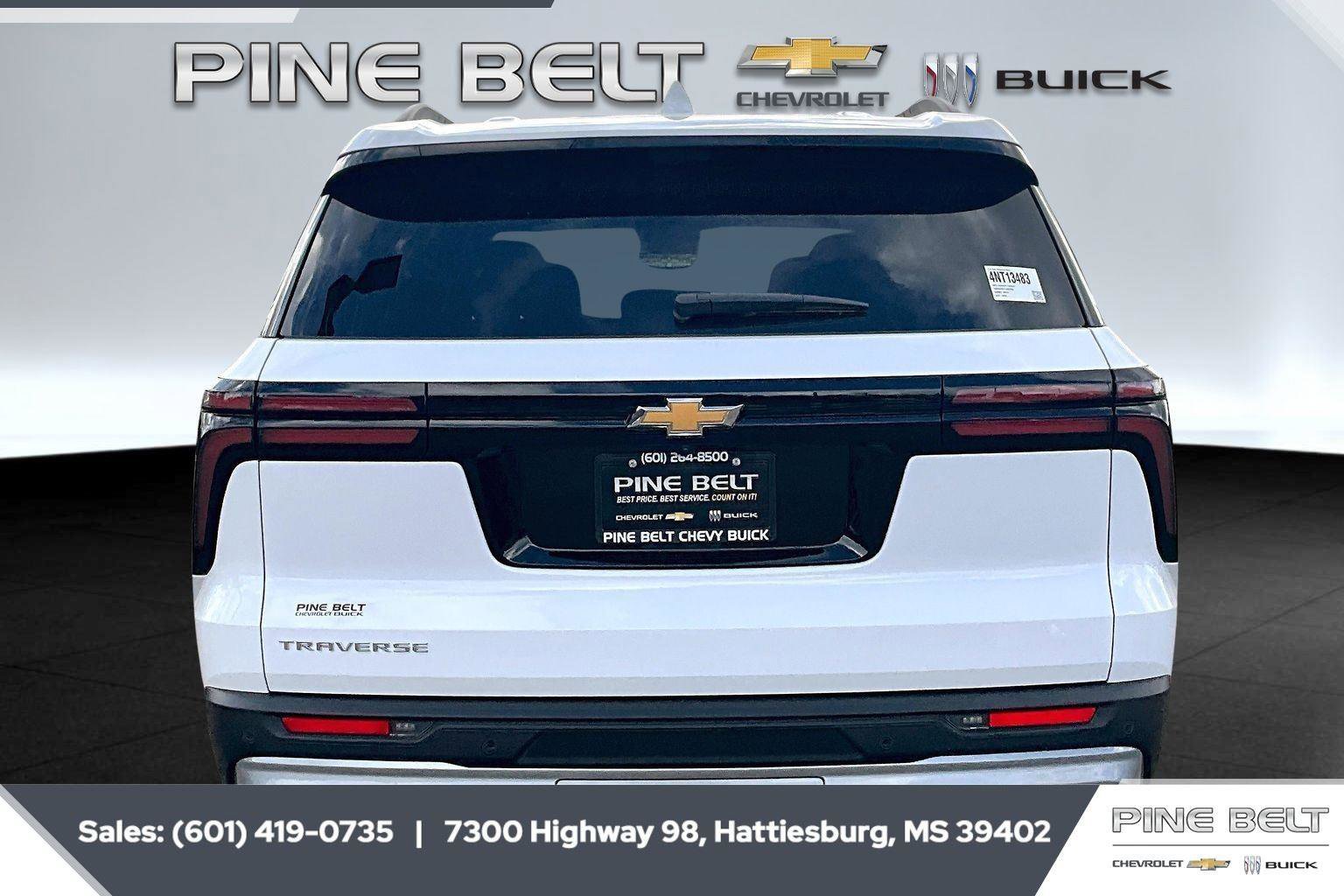 New 2026 Chevrolet Traverse LT w/ Driver Confidence Package image 4