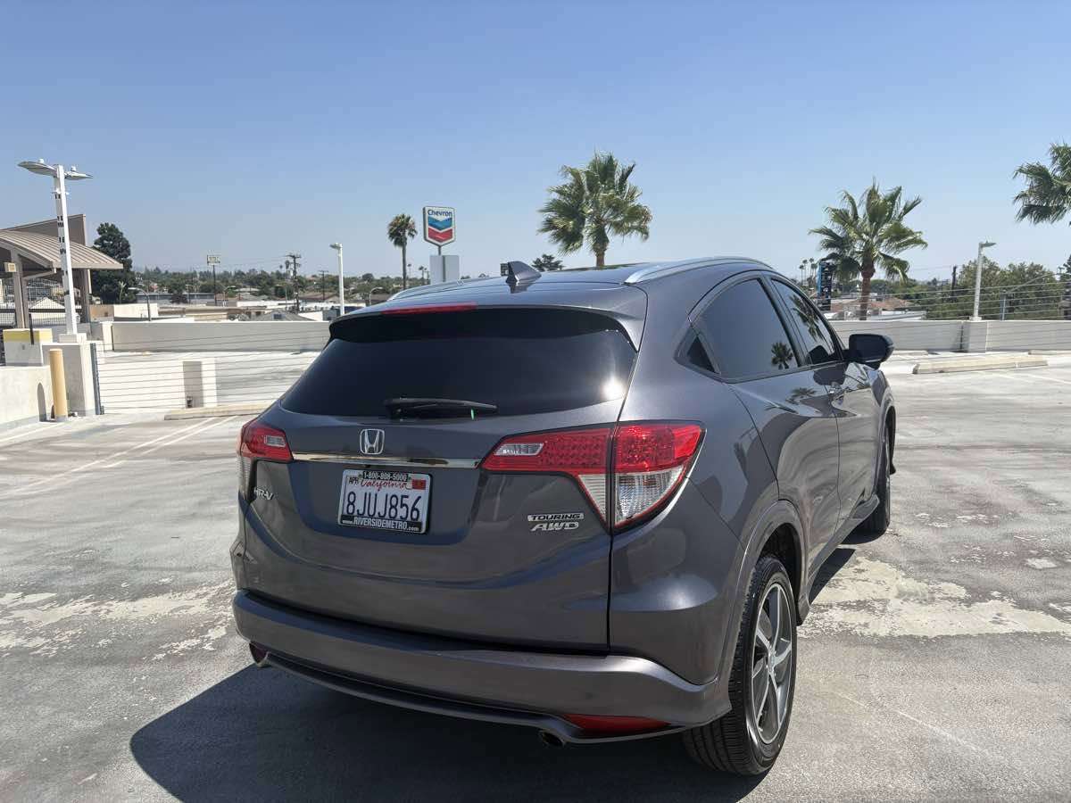 Used 2019 Honda HR-V Touring image 40
