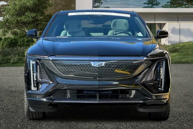 Certified 2024 Cadillac Lyriq Sport w/ LPO, Floor Liner Package AWD/4WD image 9
