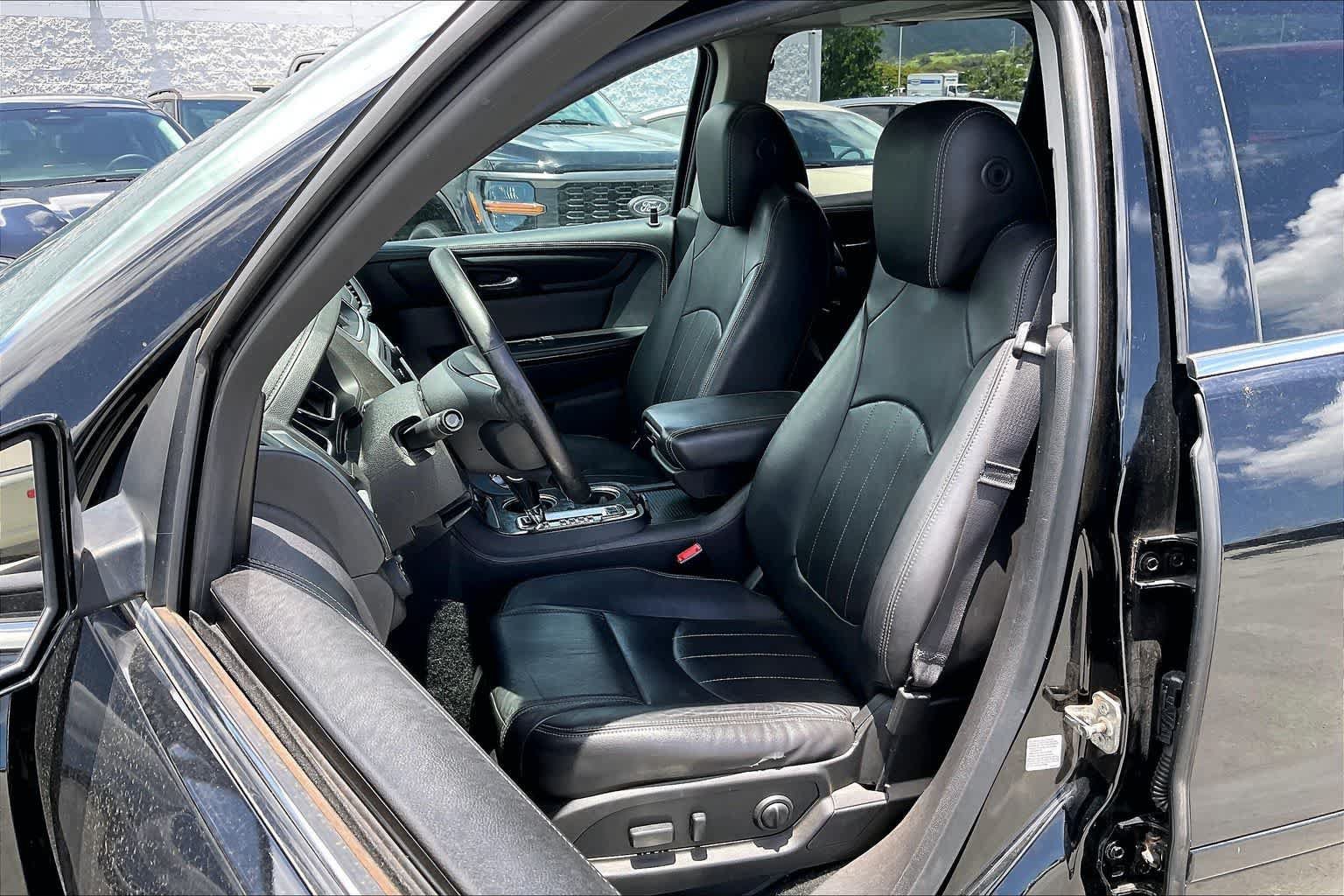 Used 2017 GMC Acadia Limited SLT AWD/4WD image 11