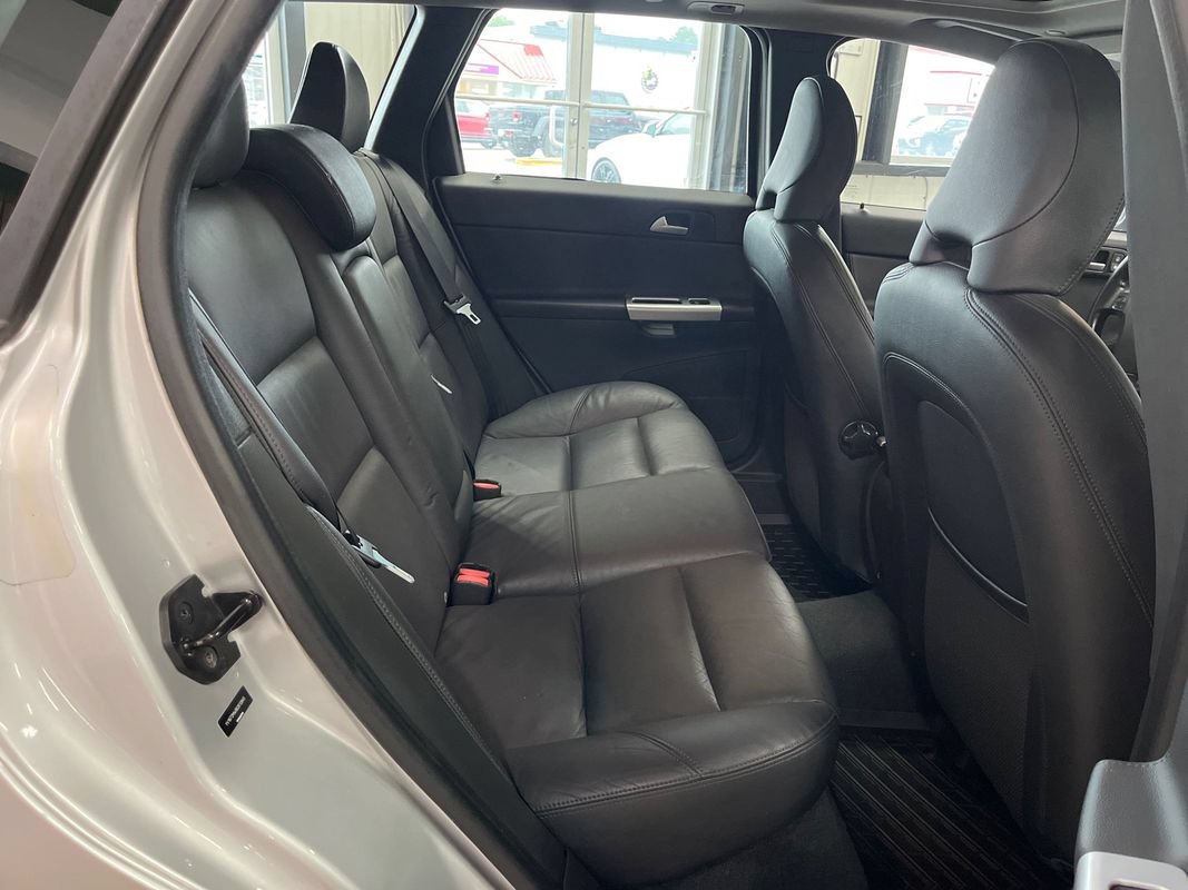 Used 2011 Volvo V50 T5 w/ Preferred Pkg FWD image 50