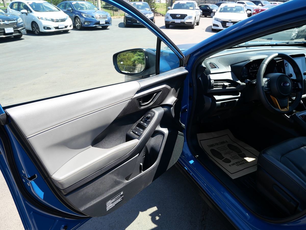 Used 2024 Subaru Crosstrek 2.5i Wilderness w/ Crosstrek Mirror Package AWD/4WD image 16