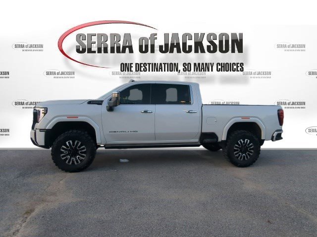 Used 2024 GMC Sierra 2500 Denali Ultimate w/ Max Trailering Package image 6